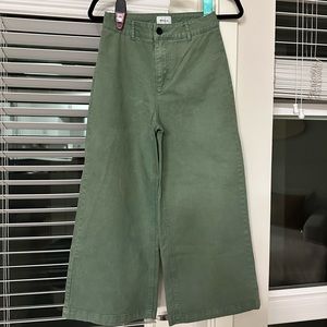 Green cropped wide leg pants- no pockets